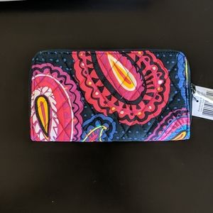 Vera Bradley Accordion Wallet